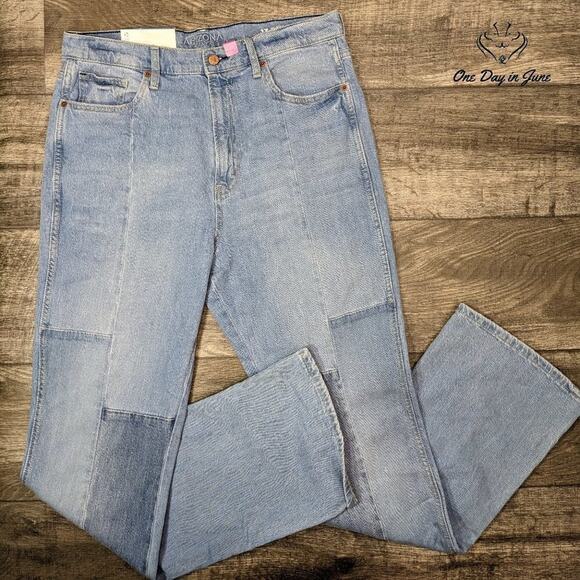 Arizona Jean Co. Juniors Hi Rise Bootcut Jeans Size 13 - Picture 1 of 6